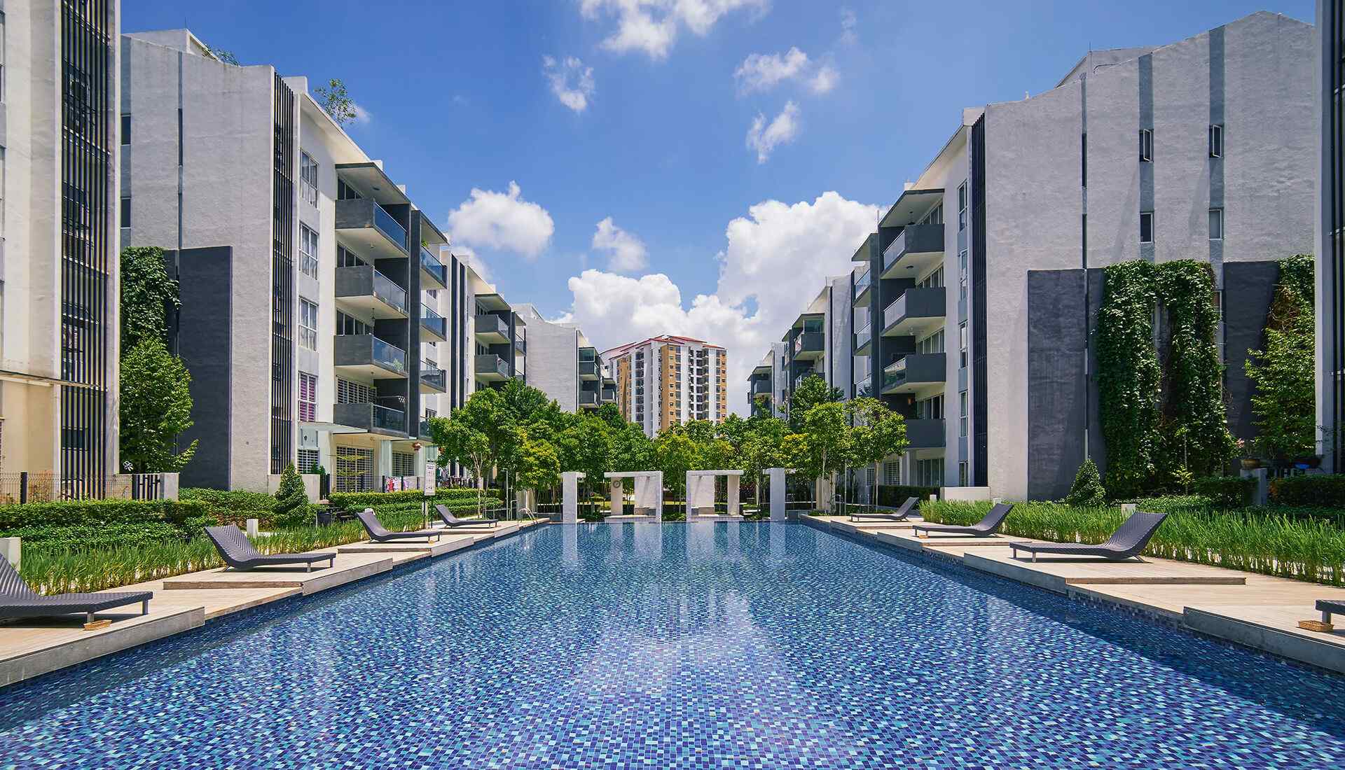 https://bengalshristi.com/v2/wp-content/uploads/2020/01/inner_slider_01.jpg
